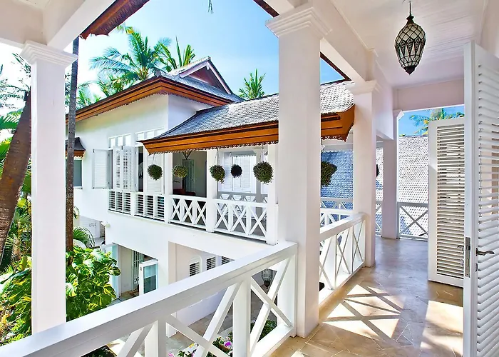 Puri Nirwana Villa *